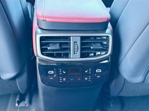 Used 2024 Lexus RX 500h F Sport w/ Convenience Package image 21