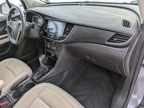 Used 2020 Buick Encore Essence w/ Experience Buick Package image 23