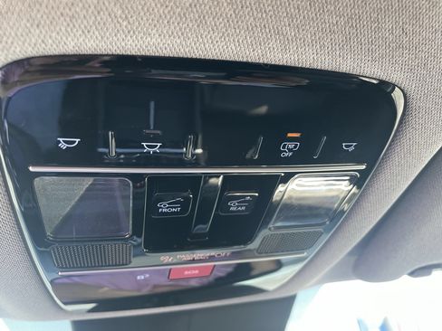 Used 2024 Hyundai Santa Fe Limited AWD/4WD image 14