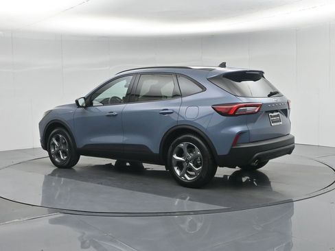 Used 2025 Ford Escape ST-Line image 7