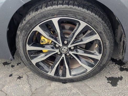 Used 2019 Toyota Corolla SE w/ Carpet Mat Package (TMS) image 12