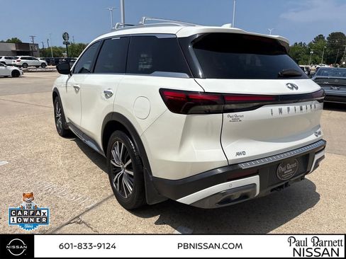 Used 2023 INFINITI QX60 Sensory w/ Vision Package AWD/4WD image 7