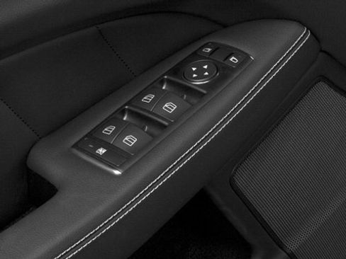 Used 2014 Mercedes-Benz CLS 550 4MATIC image 16