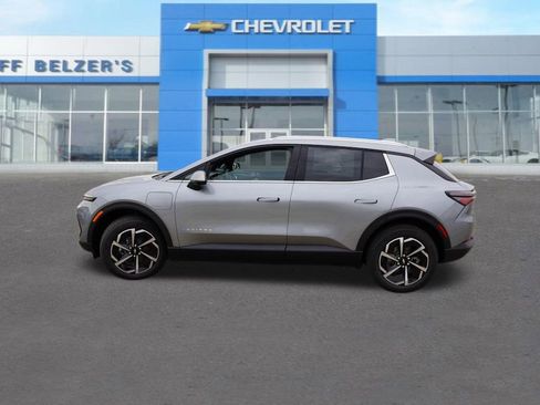 New 2026 Chevrolet Equinox EV LT image 6