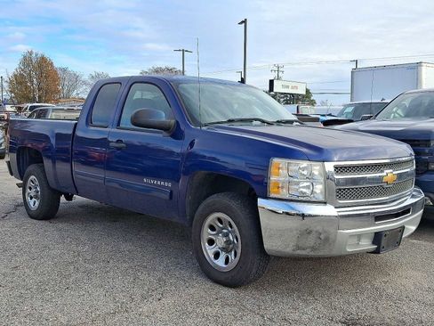 Used 2013 Chevrolet Silverado 1500 LS image 2