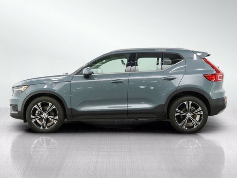 Used 2021 Volvo XC40 T5 Inscription w/ Advanced Package AWD/4WD image 2