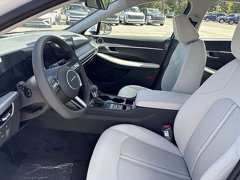 New 2026 Hyundai Sonata SE image 24