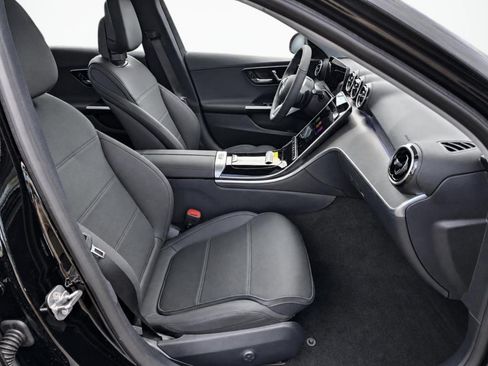 New 2026 Mercedes-Benz C 300 4MATIC Sedan image 25