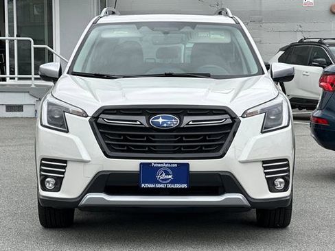 Used 2023 Subaru Forester Touring image 8