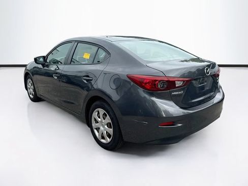 Used 2016 MAZDA MAZDA3 i Sport FWD image 5