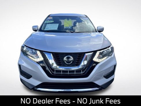 Used 2018 Nissan Rogue S AWD/4WD image 2