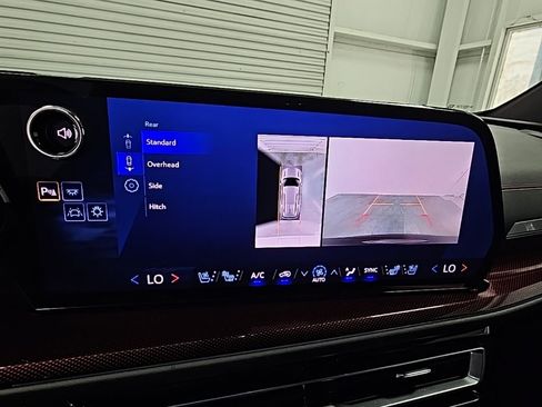 Certified 2024 Chevrolet Traverse RS w/ LPO, Floor Liner Package image 19