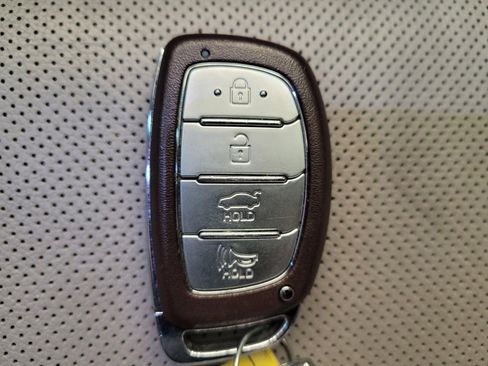 Used 2018 Hyundai Sonata Limited image 32