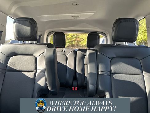 New 2026 Lincoln Aviator Premiere image 20