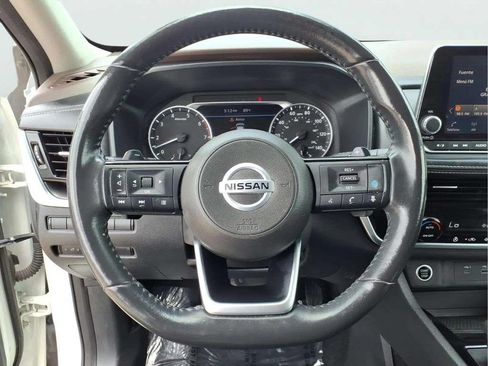 Used 2021 Nissan Rogue SV w/ Premium Package FWD image 17