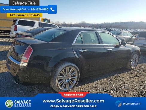 Used 2012 Chrysler 300 Limited RWD image 4