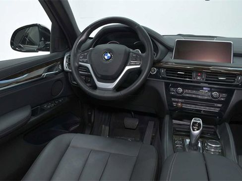 Used 2019 BMW X6 sDrive35i w/ Convenience Package image 20