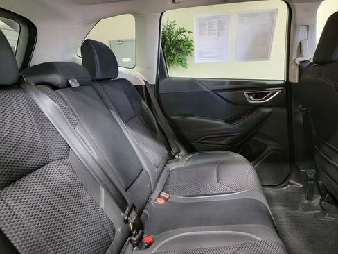 Used 2020 Subaru Forester Premium AWD/4WD image 15
