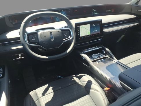 New 2026 Lincoln Nautilus Reserve AWD/4WD image 6