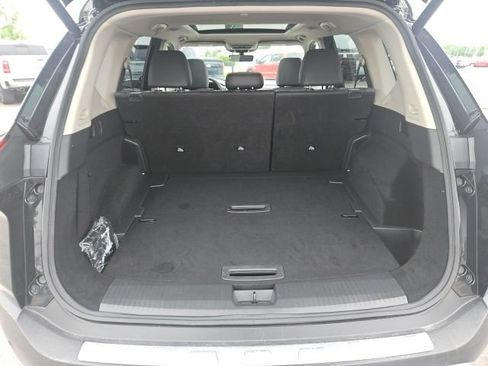 Used 2023 Nissan Rogue Platinum w/ Platinum Premium Package AWD/4WD image 12