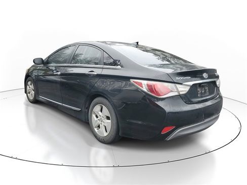 Used 2012 Hyundai Sonata Hybrid w/ Leather Pkg image 4