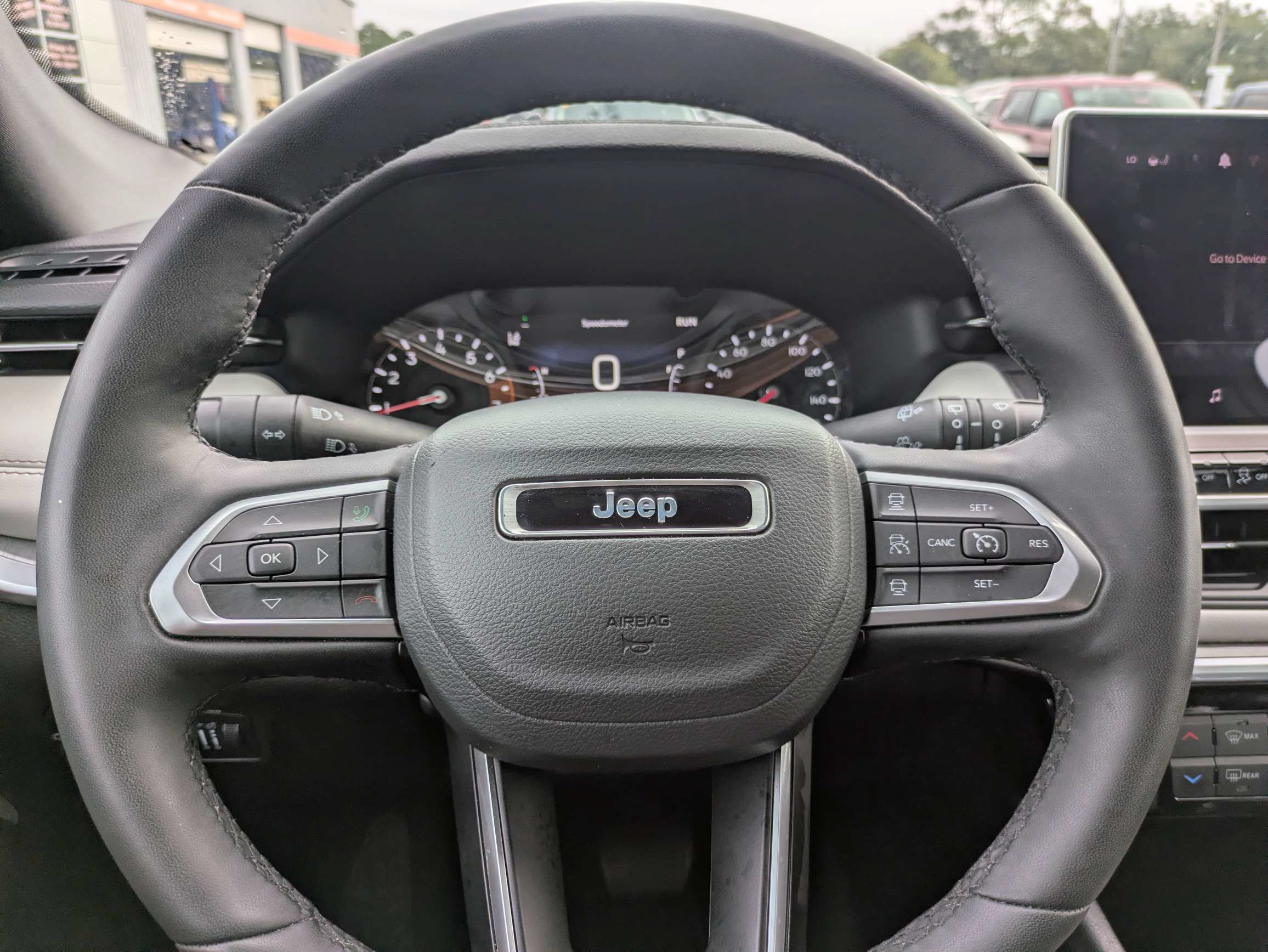 Used 2025 Jeep Compass Limited AWD/4WD image 27