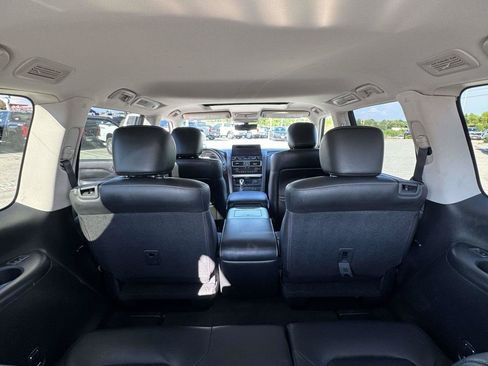 Used 2024 INFINITI QX80 Luxe AWD/4WD image 16