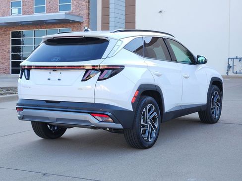 New 2026 Hyundai Tucson Limited AWD/4WD image 4