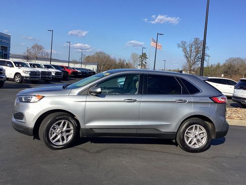 Used 2024 Ford Edge SEL image 6