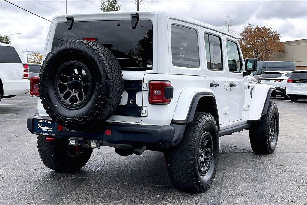 Used 2021 Jeep Wrangler Unlimited Rubicon w/ Xtreme Recon 35" Tire Package AWD/4WD image 15