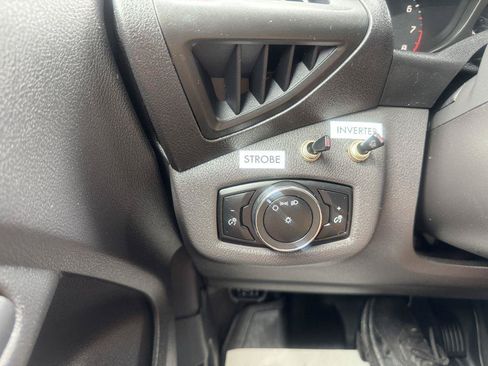 Used 2015 Ford Transit Connect XL FWD image 9