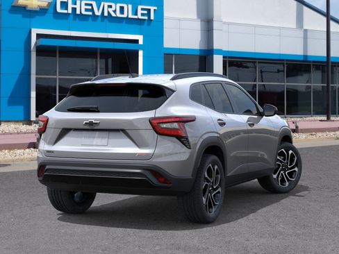 New 2026 Chevrolet Trax RS image 4