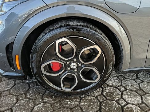 Used 2023 Ford Mustang Mach-E GT image 9