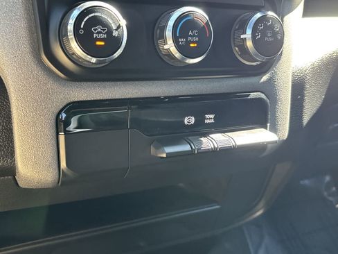 Certified 2024 RAM 3500 Tradesman AWD/4WD image 23