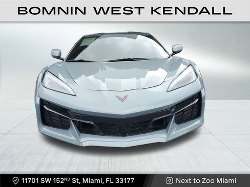 Used 2024 Chevrolet Corvette Z06 image 2