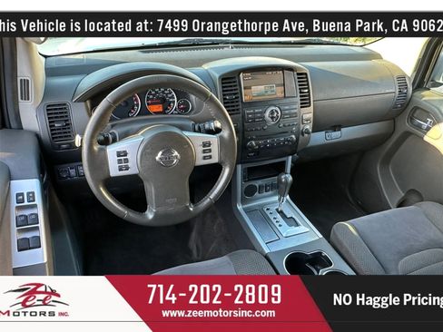 Used 2011 Nissan Pathfinder SV RWD image 18