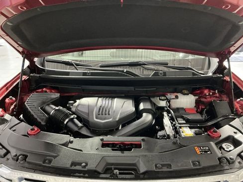 Used 2024 GMC Acadia Denali image 29