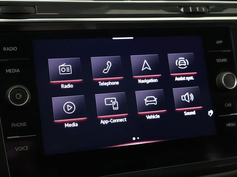 Used 2023 Volkswagen Tiguan SE R-Line FWD image 50