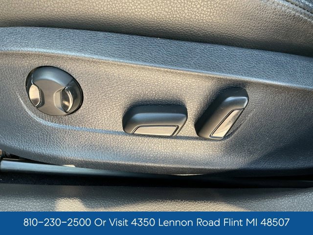 Used 2013 Volkswagen Passat 2.5 SEL FWD image 30