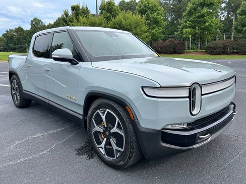 Used 2022 Rivian R1T Adventure AWD/4WD image 16