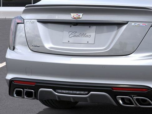 New 2026 Cadillac CT5 V image 14