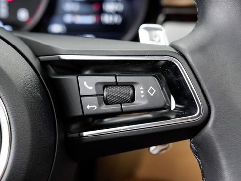 Certified 2026 Porsche Macan AWD/4WD image 15