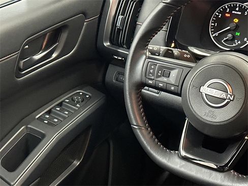 Used 2024 Nissan Pathfinder Rock Creek image 21