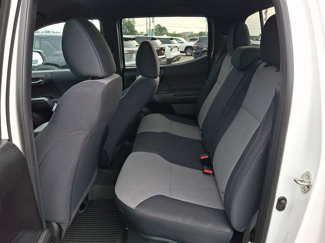 Used 2021 Toyota Tacoma TRD Off-Road AWD/4WD image 8