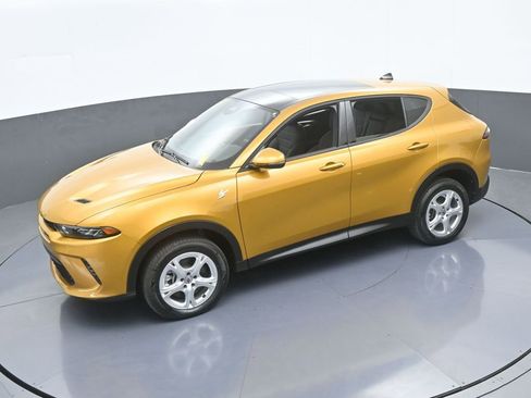 Used 2024 Dodge Hornet GT image 46