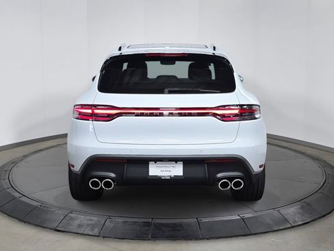 New 2026 Porsche Macan image 6