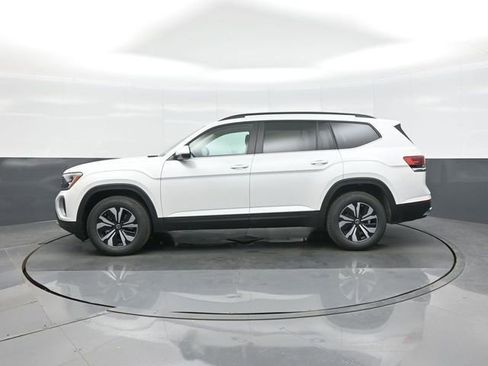 New 2026 Volkswagen Atlas SE image 4