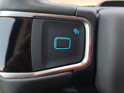 Used 2025 Ford Expedition Active RWD image 13