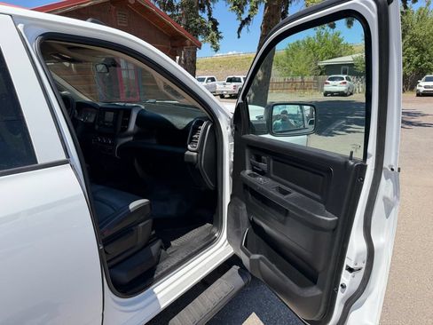 Used 2023 RAM 2500 Tradesman AWD/4WD image 30