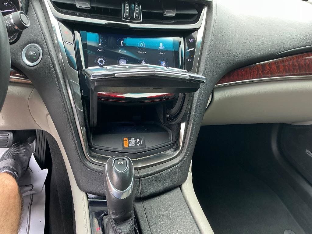 Used 2019 Cadillac CTS Sedan RWD image 23